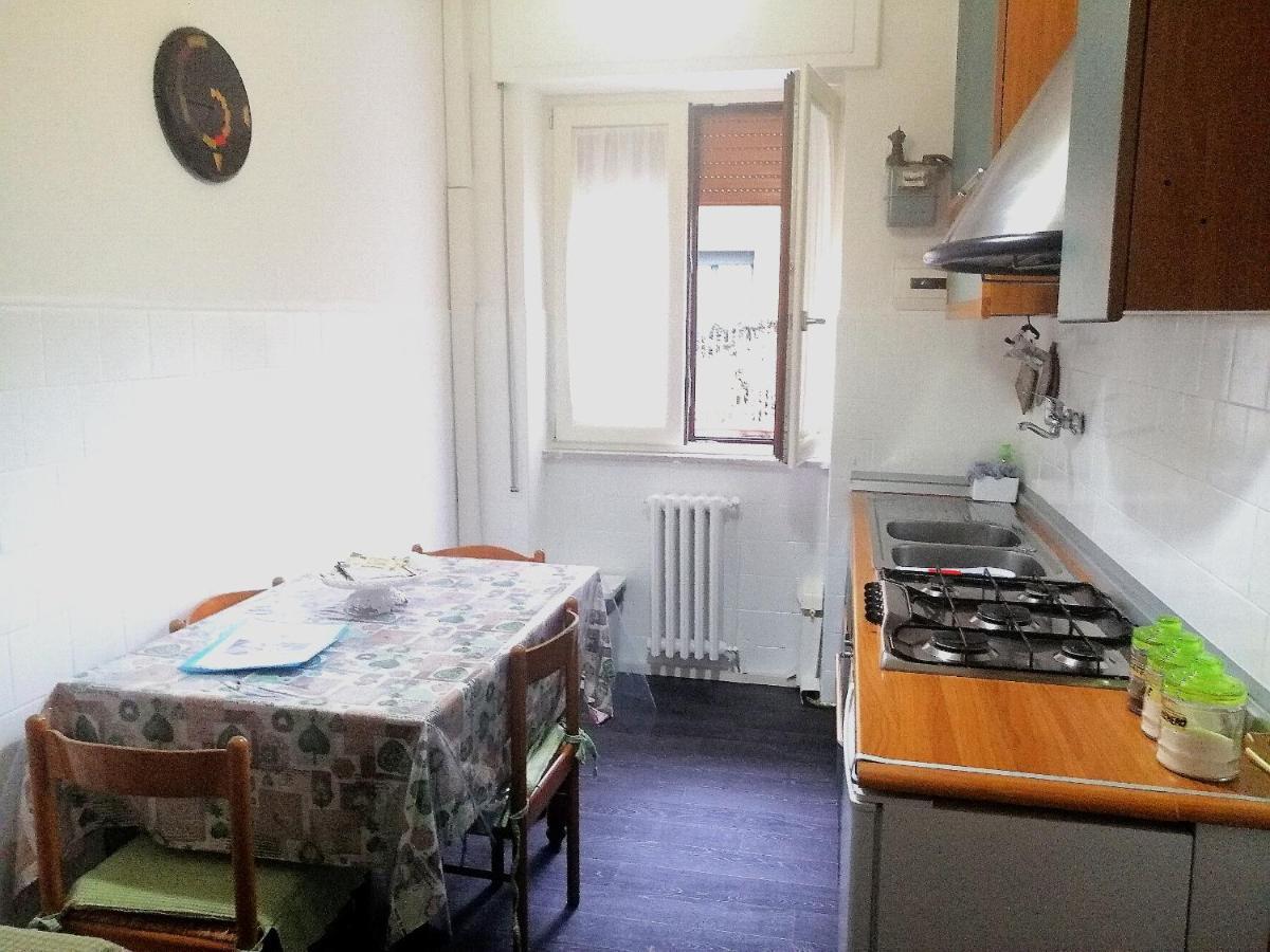 Apt. Re Nasone Caserta Buitenkant foto